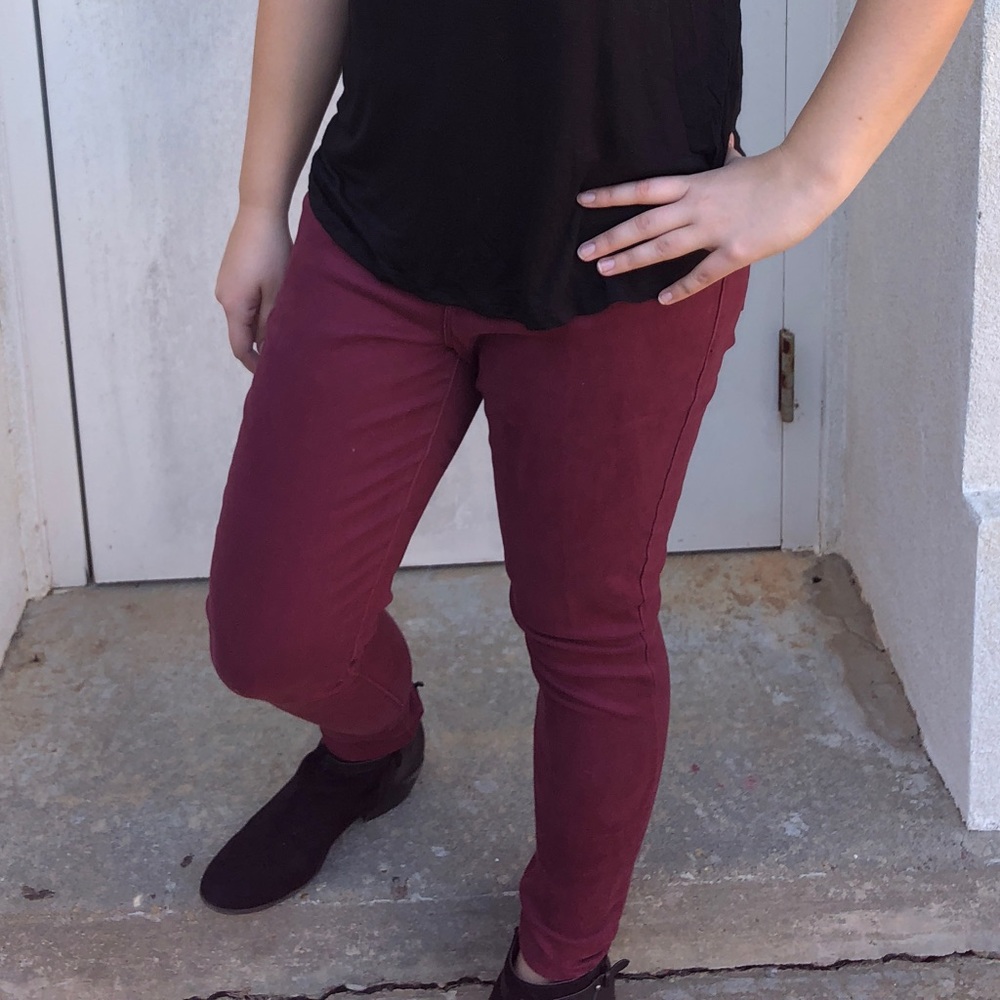 Old Navy Rockstar Jeans Maroon